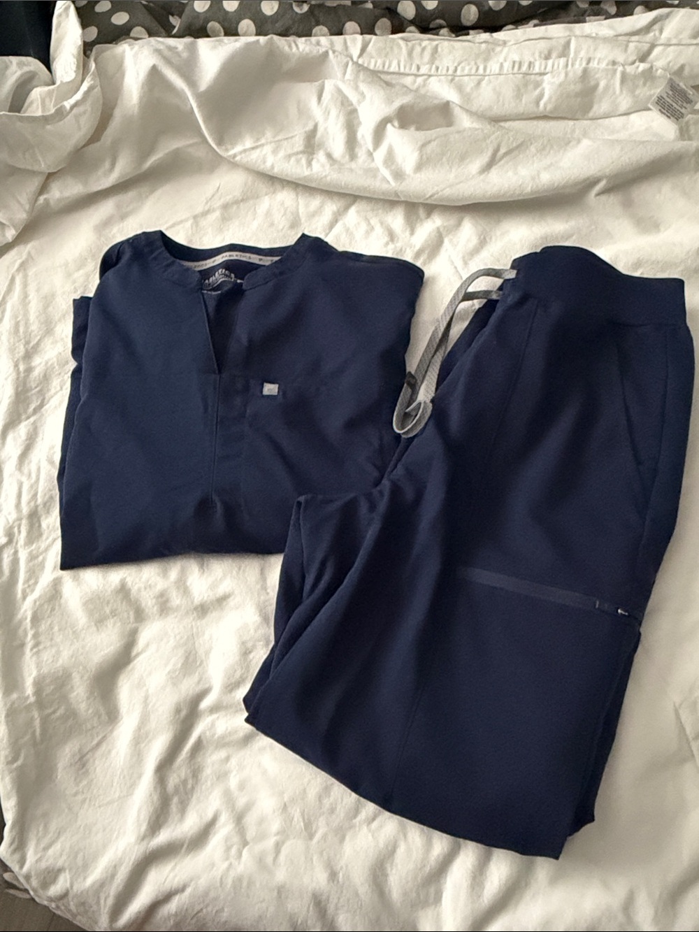 Fabletics Navy Blue Women's scrubs